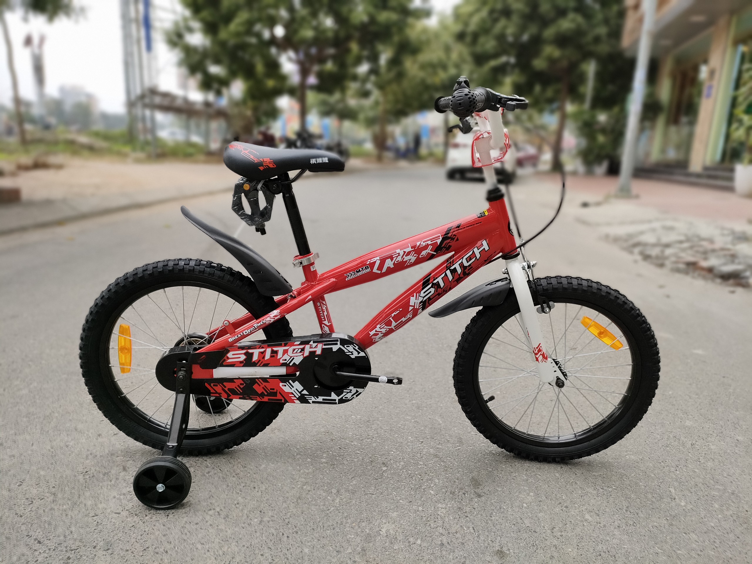 xe đạp trẻ em Stitch JK906 - 18