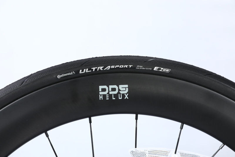 Vành carbon DD5 Helux xé gió 60mm