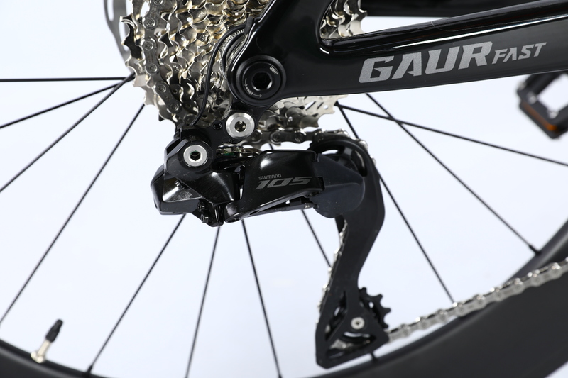 Bộ truyền động điện tử Shimano 105 Di2 