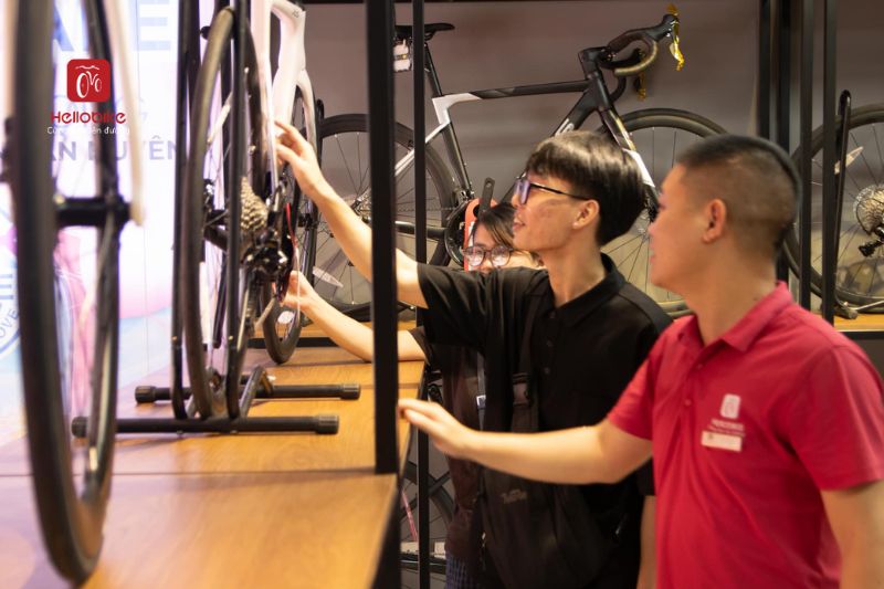 Cửa hàng HelloBike Cầu Giấy