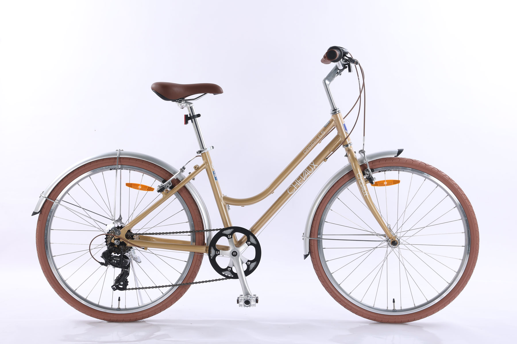 Chevaux Parris 6.0 phiên bản màu vàng đồng